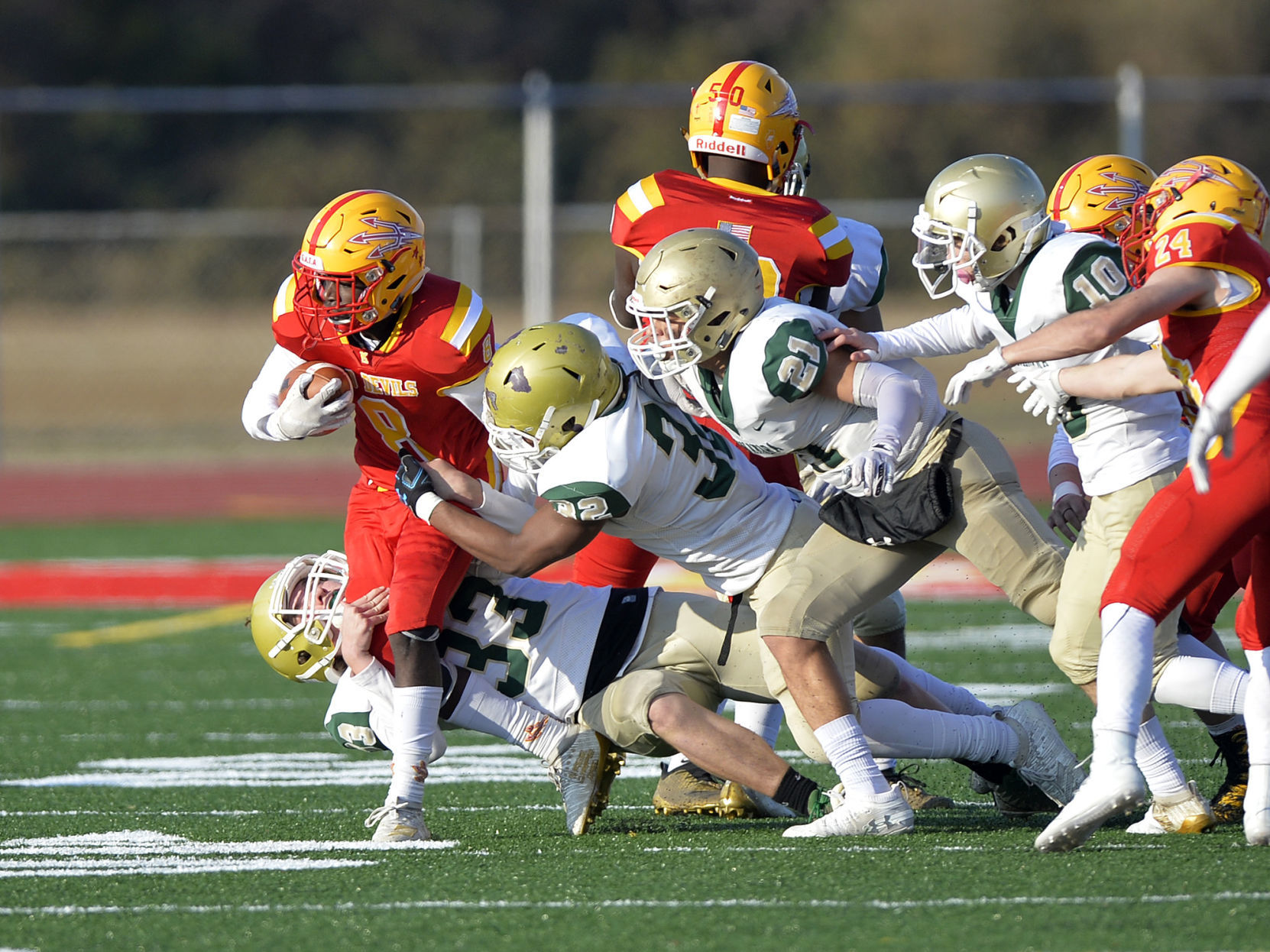 Murphysboro downs Bishop McNamara